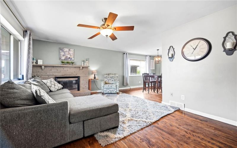 14 Highland St, Monongahela, 15063, 3 Bedrooms Bedrooms, 8 Rooms Rooms,2.1 BathroomsBathrooms,Residential,For Sale,Highland St,1764792