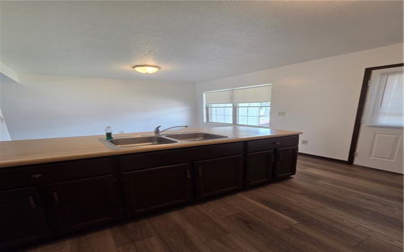 111 Pike St, Canonsburg, 15317, 2 Bedrooms Bedrooms, ,1.1 BathroomsBathrooms,Lease,For Rent,Pike St,1764813