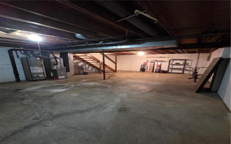 111 Pike St, Canonsburg, 15317, 2 Bedrooms Bedrooms, ,1.1 BathroomsBathrooms,Lease,For Rent,Pike St,1764813