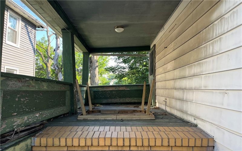 482 LIBERTY AVENUE, Donora, 15033, 2 Bedrooms Bedrooms, 6 Rooms Rooms,1 BathroomBathrooms,Residential,For Sale,LIBERTY AVENUE,1764817