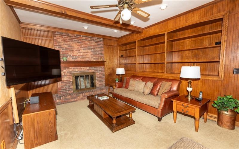175 Ellsworth St, California, 15419, 3 Bedrooms Bedrooms, 10 Rooms Rooms,2.2 BathroomsBathrooms,Residential,For Sale,Ellsworth St,1766556
