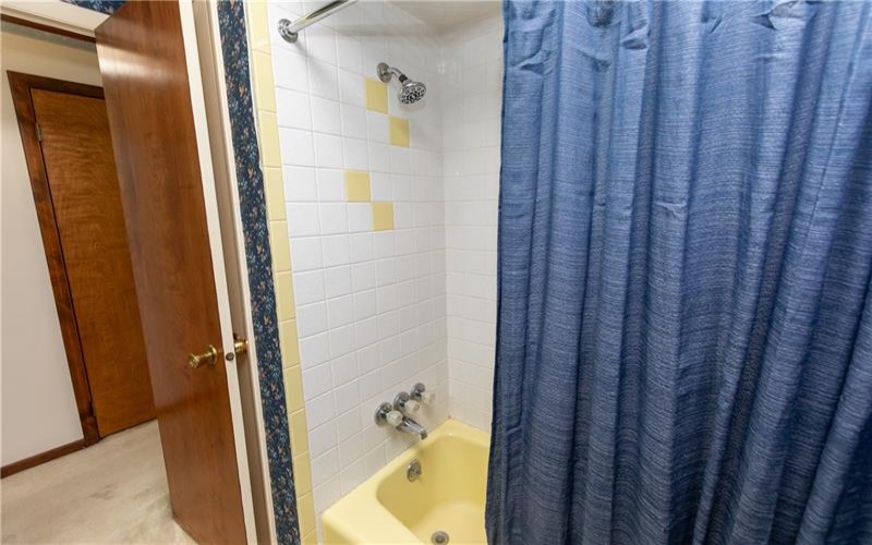 175 Ellsworth St, California, 15419, 3 Bedrooms Bedrooms, 10 Rooms Rooms,2.2 BathroomsBathrooms,Residential,For Sale,Ellsworth St,1766556