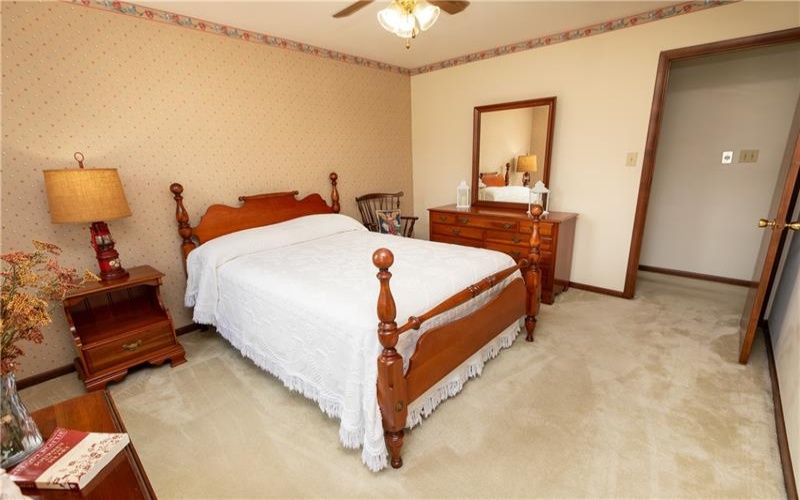 175 Ellsworth St, California, 15419, 3 Bedrooms Bedrooms, 10 Rooms Rooms,2.2 BathroomsBathrooms,Residential,For Sale,Ellsworth St,1766556