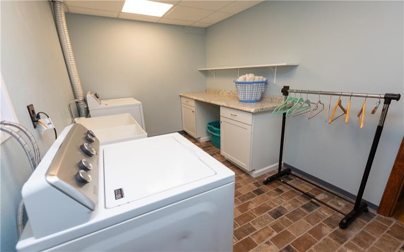 175 Ellsworth St, California, 15419, 3 Bedrooms Bedrooms, 10 Rooms Rooms,2.2 BathroomsBathrooms,Residential,For Sale,Ellsworth St,1766556