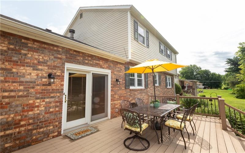 175 Ellsworth St, California, 15419, 3 Bedrooms Bedrooms, 10 Rooms Rooms,2.2 BathroomsBathrooms,Residential,For Sale,Ellsworth St,1766556