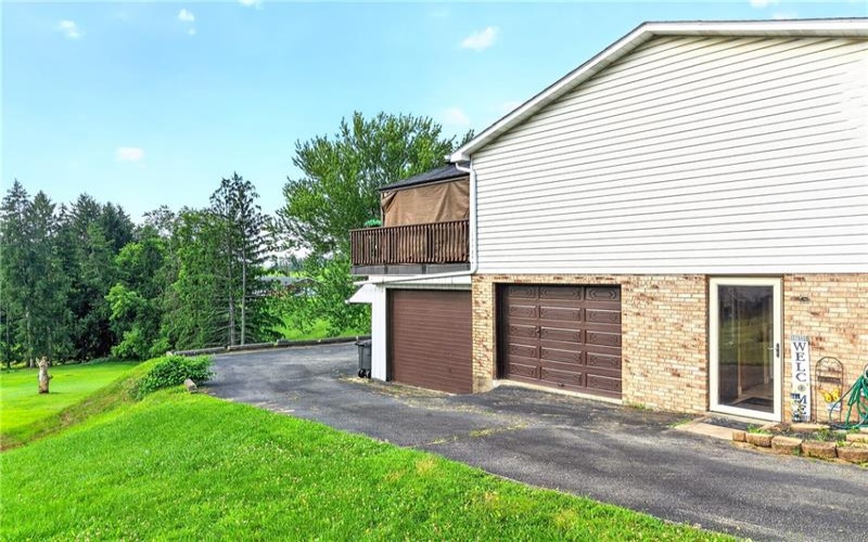 20 Irwin Dr, Monongahela, 15063, 4 Bedrooms Bedrooms, 9 Rooms Rooms,2 BathroomsBathrooms,Residential,For Sale,Irwin Dr,1767881