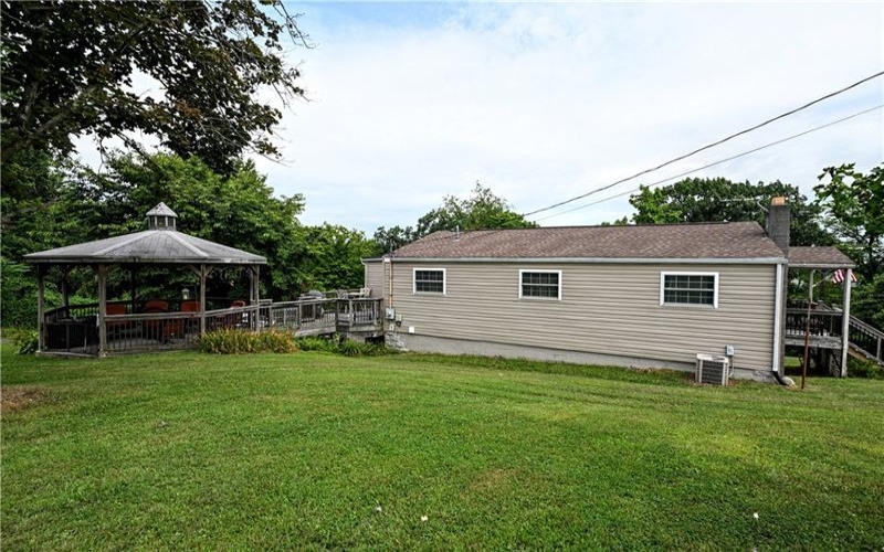4649 Jefferson Avenue, Avella, 15312, 3 Bedrooms Bedrooms, 9 Rooms Rooms,1 BathroomBathrooms,Residential,For Sale,Jefferson Avenue,1767886