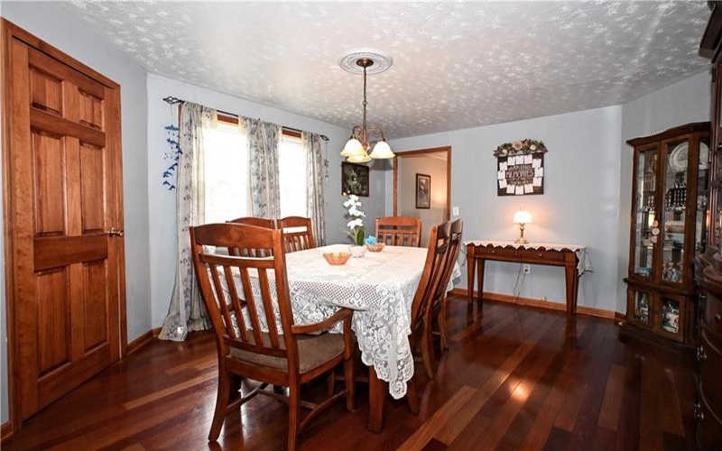 4649 Jefferson Avenue, Avella, 15312, 3 Bedrooms Bedrooms, 9 Rooms Rooms,1 BathroomBathrooms,Residential,For Sale,Jefferson Avenue,1767886