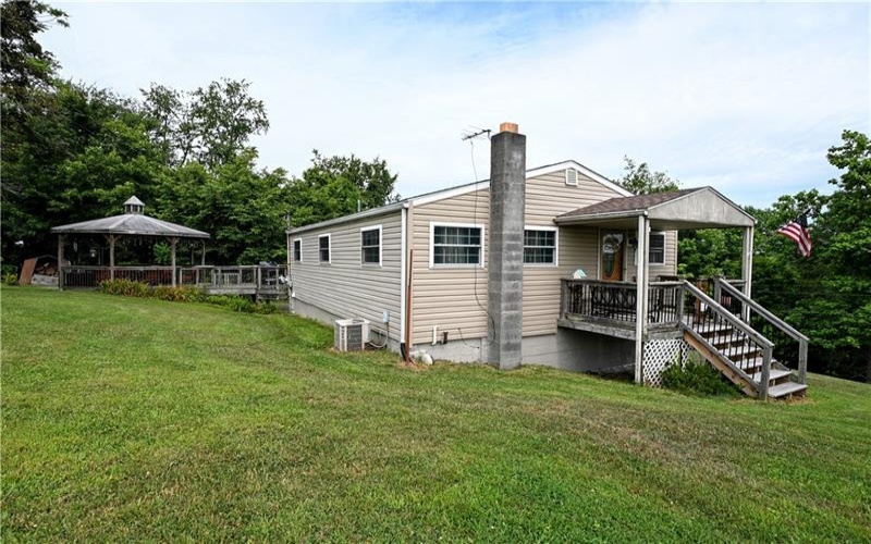 4649 Jefferson Avenue, Avella, 15312, 3 Bedrooms Bedrooms, 9 Rooms Rooms,1 BathroomBathrooms,Residential,For Sale,Jefferson Avenue,1767886