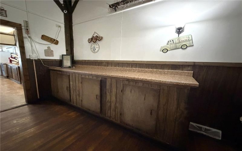 182 Ligonier Street, New Florence, 15944, ,Commercial-industrial-business,For Sale,Ligonier Street,1764850
