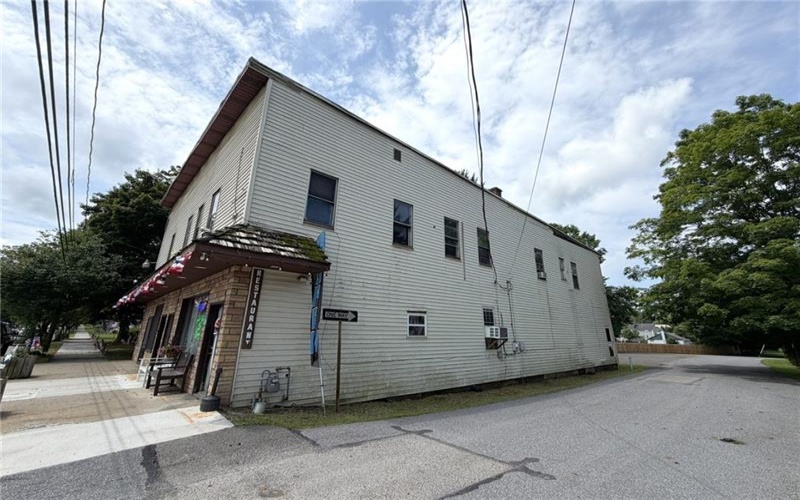 182 Ligonier Street, New Florence, 15944, ,Commercial-industrial-business,For Sale,Ligonier Street,1764850