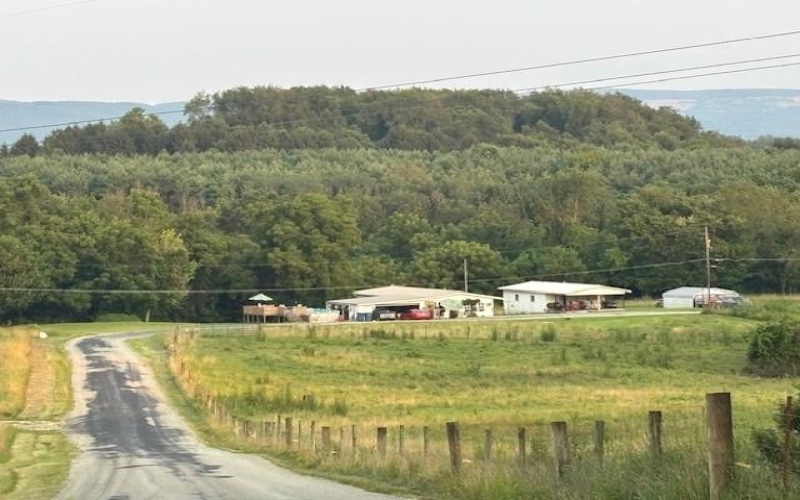 365-391 Landfill Road, Scottdale, 15683, ,Commercial-industrial-business,For Sale,Landfill Road,1764854