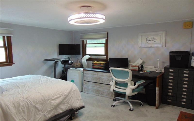 191 Buttermilk Hollow Rd, North Huntingdon, 15642, 4 Bedroom Bedrooms, 8 Room Rooms,2 BathroomBathrooms,Residential,For Sale,Buttermilk Hollow Rd,1767897