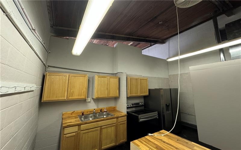 115 Pioneer Way, Scottdale, 15683, ,Commercial-industrial-business,For Sale,Pioneer Way,1764871