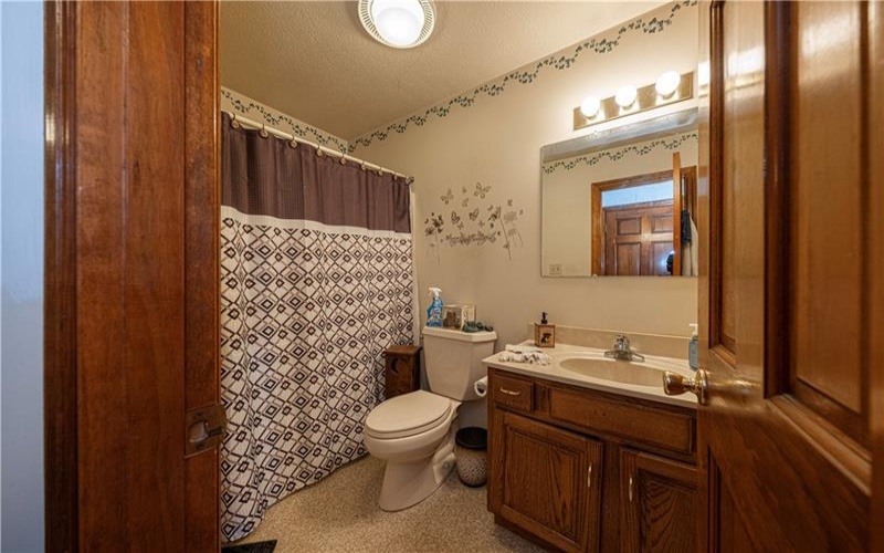 400 Walker Lane, Washington, 15301, 6 Bedrooms Bedrooms, 14 Rooms Rooms,4 BathroomsBathrooms,Residential,For Sale,Walker Lane,1767936