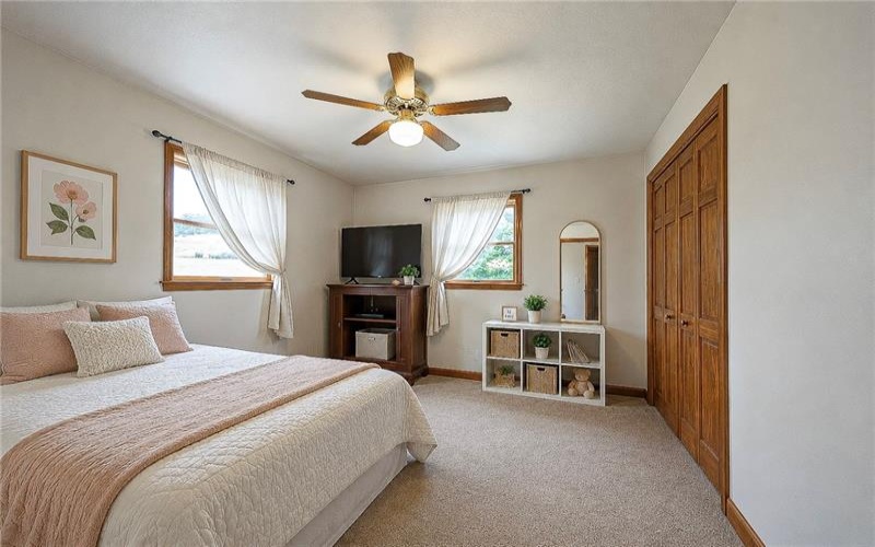 400 Walker Lane, Washington, 15301, 6 Bedrooms Bedrooms, 14 Rooms Rooms,4 BathroomsBathrooms,Residential,For Sale,Walker Lane,1767936