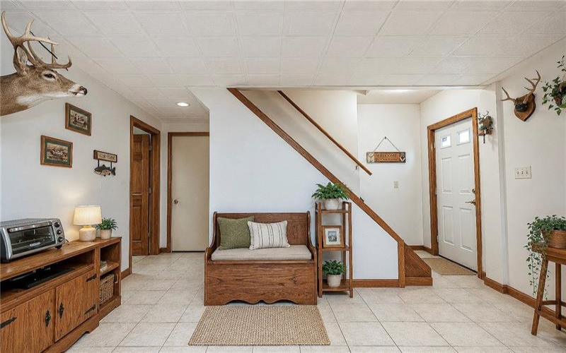 400 Walker Lane, Washington, 15301, 6 Bedrooms Bedrooms, 14 Rooms Rooms,4 BathroomsBathrooms,Residential,For Sale,Walker Lane,1767936