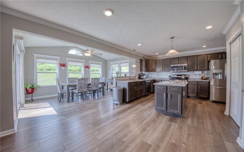 278 Stump Dr, Rostraver Twp, 15012, 4 Bedrooms Bedrooms, ,2.2 BathroomsBathrooms,Residential,For Sale,Stump Dr,1764918