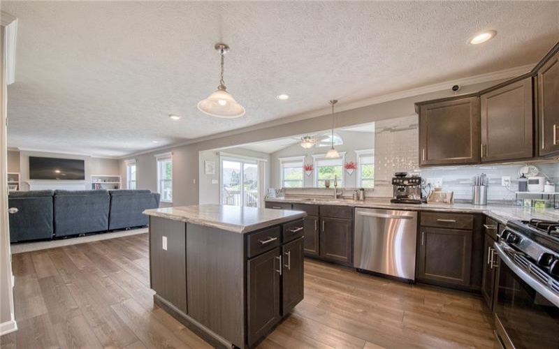 278 Stump Dr, Rostraver Twp, 15012, 4 Bedrooms Bedrooms, ,2.2 BathroomsBathrooms,Residential,For Sale,Stump Dr,1764918