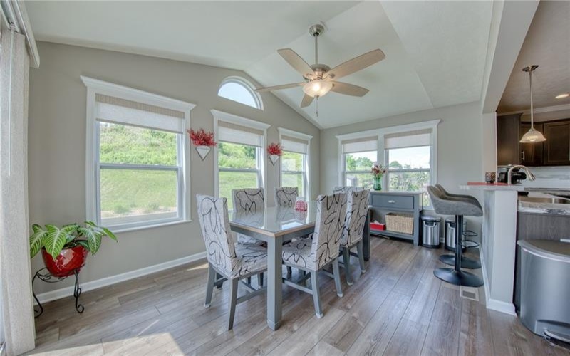 278 Stump Dr, Rostraver Twp, 15012, 4 Bedrooms Bedrooms, ,2.2 BathroomsBathrooms,Residential,For Sale,Stump Dr,1764918
