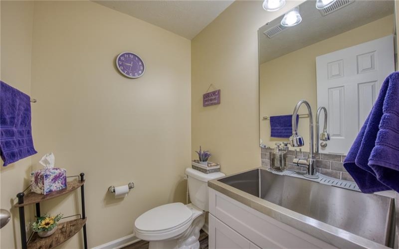 278 Stump Dr, Rostraver Twp, 15012, 4 Bedrooms Bedrooms, ,2.2 BathroomsBathrooms,Residential,For Sale,Stump Dr,1764918