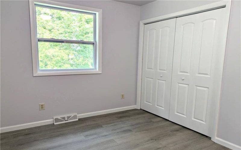 910 Burton, Youngwood, 15697, 3 Bedrooms Bedrooms, 5 Rooms Rooms,1.1 BathroomsBathrooms,Residential,For Sale,Burton,1766599