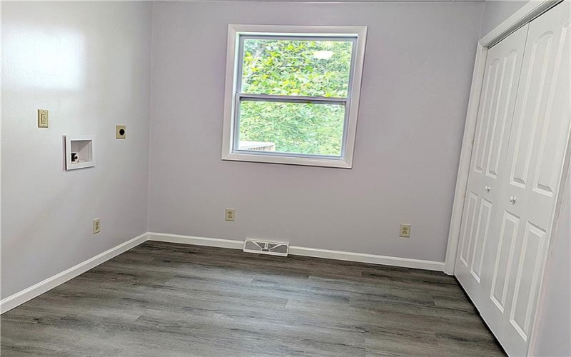 910 Burton, Youngwood, 15697, 3 Bedrooms Bedrooms, 5 Rooms Rooms,1.1 BathroomsBathrooms,Residential,For Sale,Burton,1766599