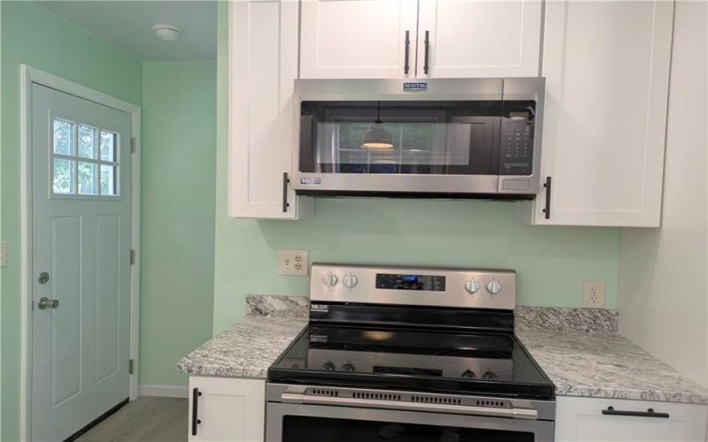 910 Burton, Youngwood, 15697, 3 Bedrooms Bedrooms, 5 Rooms Rooms,1.1 BathroomsBathrooms,Residential,For Sale,Burton,1766599
