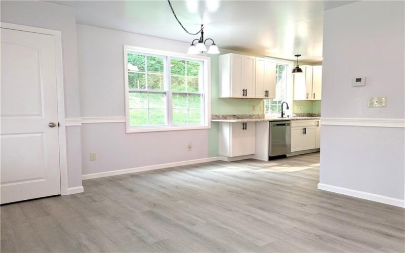910 Burton, Youngwood, 15697, 3 Bedrooms Bedrooms, 5 Rooms Rooms,1.1 BathroomsBathrooms,Residential,For Sale,Burton,1766599