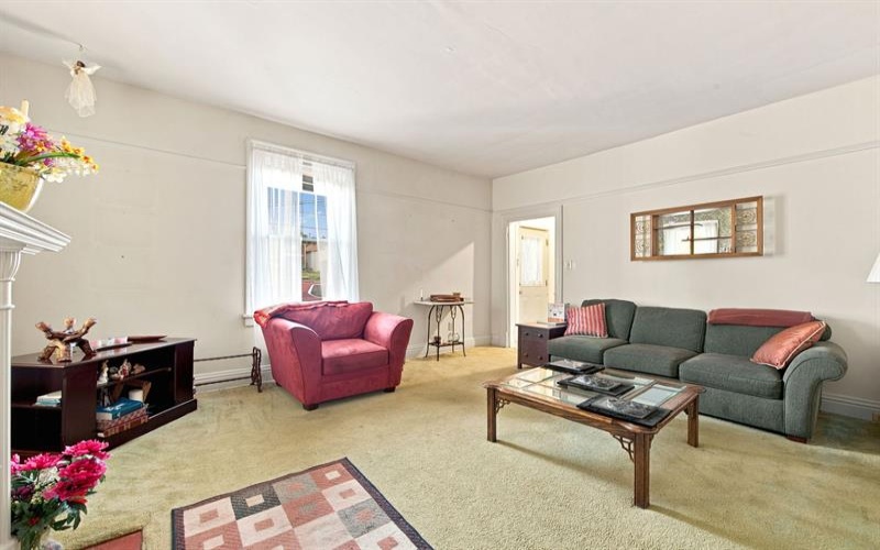 530 Euclid AVENUE, Canonsburg, 15317, 3 Bedrooms Bedrooms, ,1 BathroomBathrooms,Residential,For Sale,Euclid,1768350