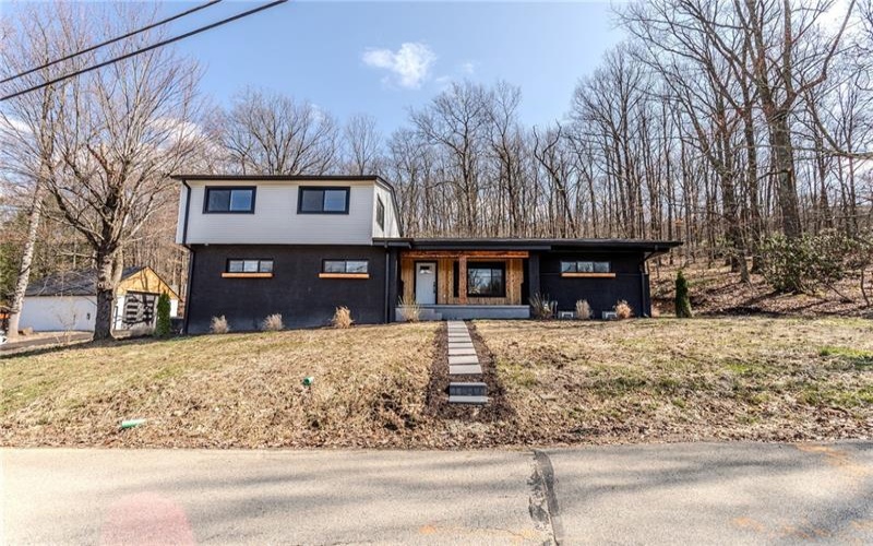 114 Locust Street, Hopwood, 15445, 4 Bedrooms Bedrooms, ,4.1 BathroomsBathrooms,Residential,For Sale,Locust Street,1721905