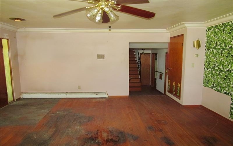 2511 7th St, New Kensington, 15068, 3 Bedrooms Bedrooms, 6 Rooms Rooms,2 BathroomsBathrooms,Residential,For Sale,7th St,1768128
