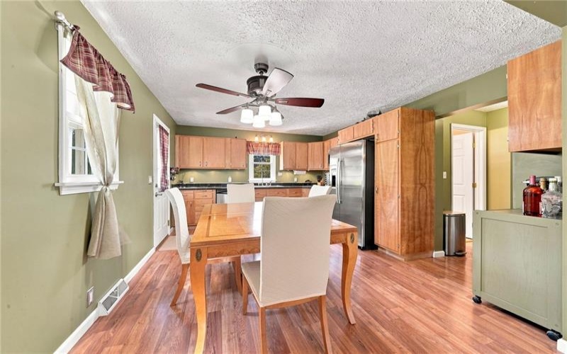 208 Stone Church Rd, Brownsville, 15417, 4 Bedrooms Bedrooms, 6 Rooms Rooms,2 BathroomsBathrooms,Residential,For Sale,Stone Church Rd,1768135