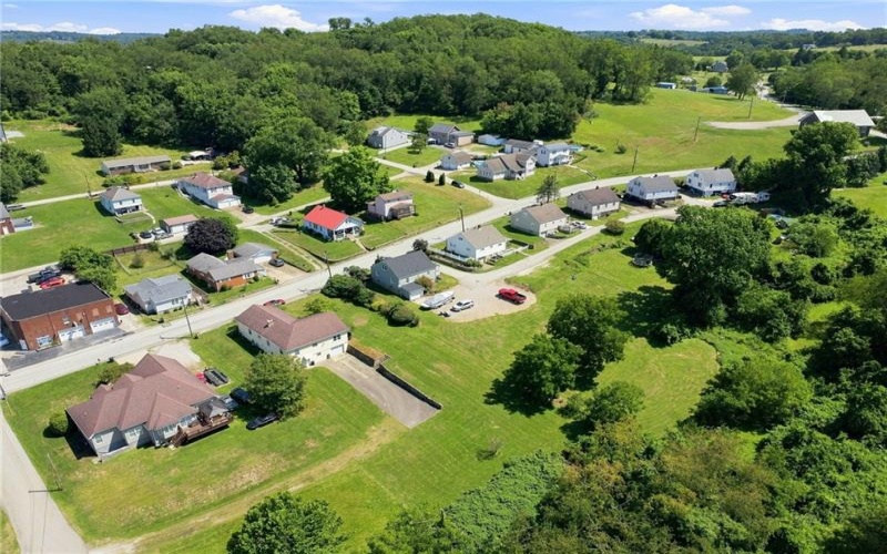 208 Stone Church Rd, Brownsville, 15417, 4 Bedrooms Bedrooms, 6 Rooms Rooms,2 BathroomsBathrooms,Residential,For Sale,Stone Church Rd,1768135