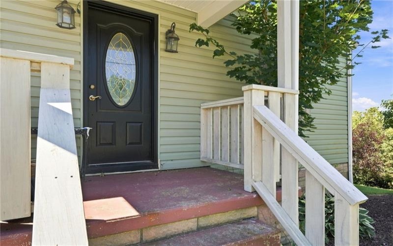 208 Stone Church Rd, Brownsville, 15417, 4 Bedrooms Bedrooms, 6 Rooms Rooms,2 BathroomsBathrooms,Residential,For Sale,Stone Church Rd,1768135