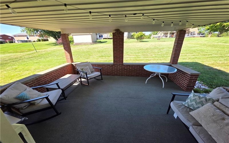 2638 Beverly Dr, Washington, 15301, 3 Bedrooms Bedrooms, ,1 BathroomBathrooms,Residential,For Sale,Beverly Dr,1768200