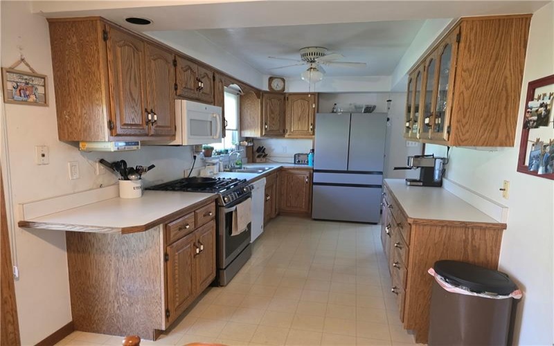 2638 Beverly Dr, Washington, 15301, 3 Bedrooms Bedrooms, ,1 BathroomBathrooms,Residential,For Sale,Beverly Dr,1768200