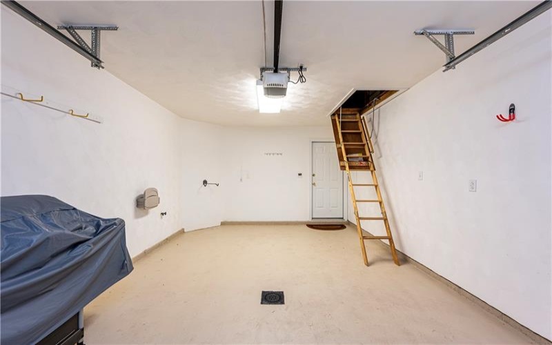 319 Overview Circle, Greensburg, 15601, 2 Bedrooms Bedrooms, 8 Rooms Rooms,3 BathroomsBathrooms,Residential,For Sale,Overview Circle,1768347