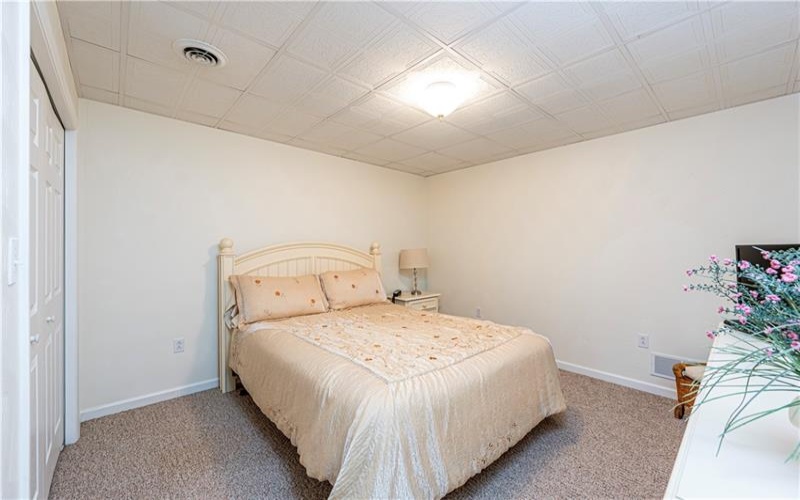 319 Overview Circle, Greensburg, 15601, 2 Bedrooms Bedrooms, 8 Rooms Rooms,3 BathroomsBathrooms,Residential,For Sale,Overview Circle,1768347