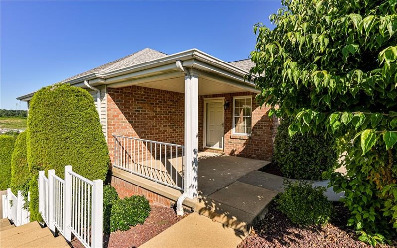 319 Overview Circle, Greensburg, 15601, 2 Bedrooms Bedrooms, 8 Rooms Rooms,3 BathroomsBathrooms,Residential,For Sale,Overview Circle,1768347