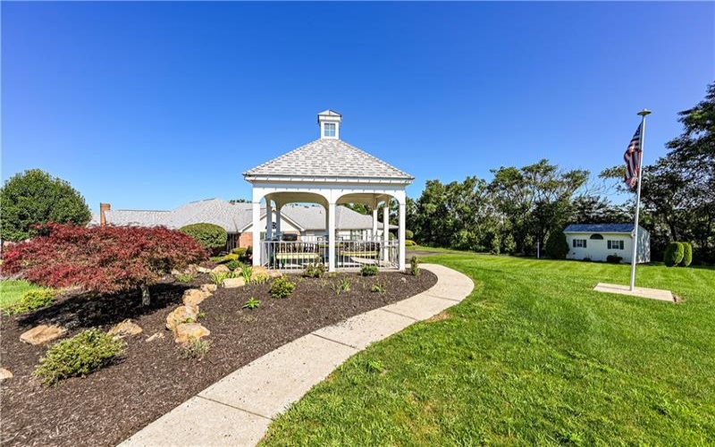 319 Overview Circle, Greensburg, 15601, 2 Bedrooms Bedrooms, 8 Rooms Rooms,3 BathroomsBathrooms,Residential,For Sale,Overview Circle,1768347
