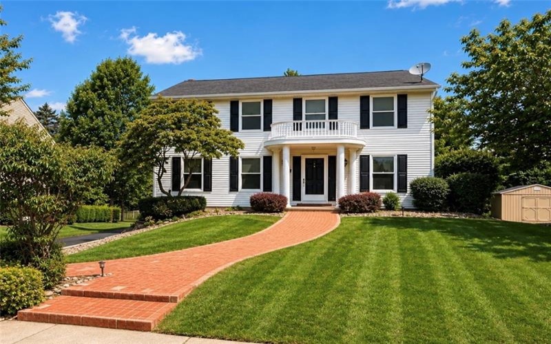 10232 Lavonne Dr, North Huntingdon, 15642, 4 Bedroom Bedrooms, 11 Room Rooms,3.1 BathroomBathrooms,Residential,For Sale,Lavonne Dr,1768348