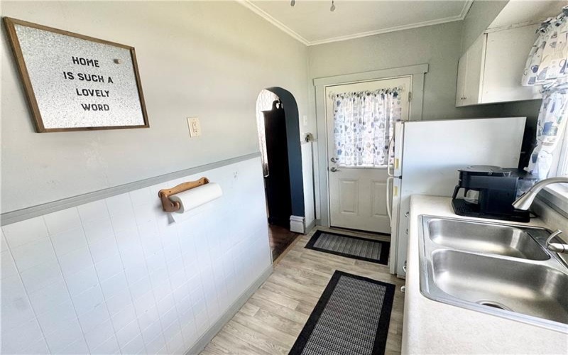 510 Market St, Scottdale, 15683, 4 Bedroom Bedrooms, 7 Room Rooms,2.1 BathroomBathrooms,Residential,For Sale,Market St,1768353
