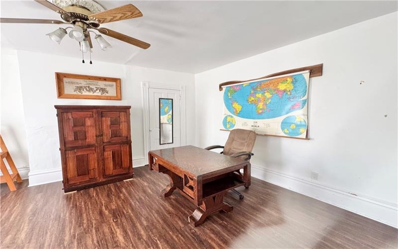 510 Market St, Scottdale, 15683, 4 Bedroom Bedrooms, 7 Room Rooms,2.1 BathroomBathrooms,Residential,For Sale,Market St,1768353