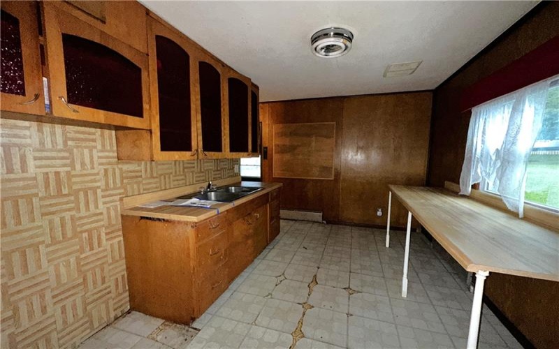 217 Sherwood Drive, Johnstown, 15905, 3 Bedrooms Bedrooms, ,1 BathroomBathrooms,Residential,For Sale,Sherwood Drive,1768375
