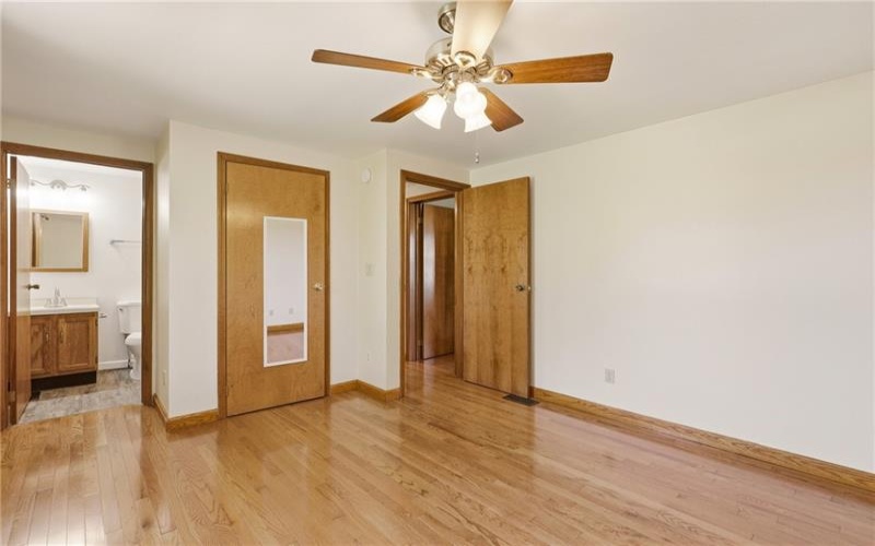 617 Stewart St, Berlin, 15530, 4 Bedrooms Bedrooms, 8 Rooms Rooms,3 BathroomsBathrooms,Residential,For Sale,Stewart St,1768419