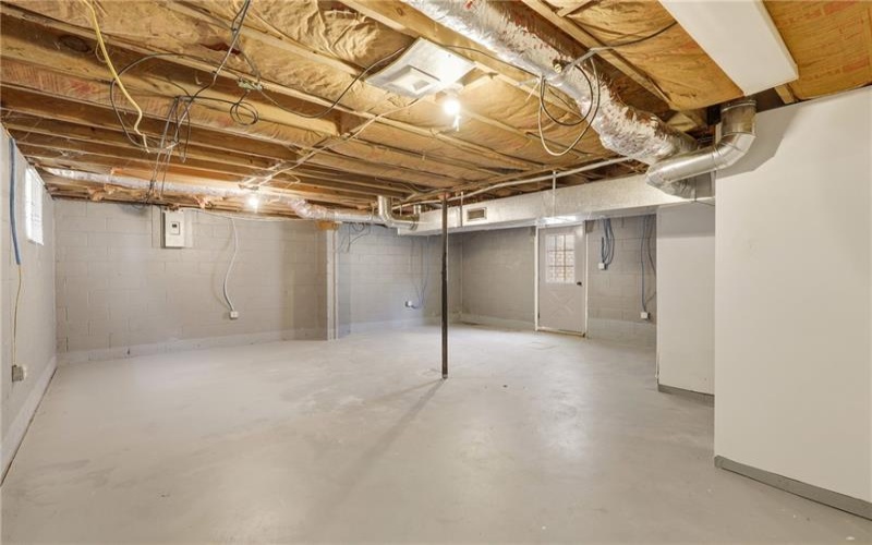 617 Stewart St, Berlin, 15530, 4 Bedrooms Bedrooms, 8 Rooms Rooms,3 BathroomsBathrooms,Residential,For Sale,Stewart St,1768419