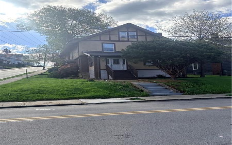 356 Locust Avenue, Washington, 15301, 5 Bedrooms Bedrooms, 11 Rooms Rooms,2 BathroomsBathrooms,Residential,For Sale,Locust Avenue,1746978