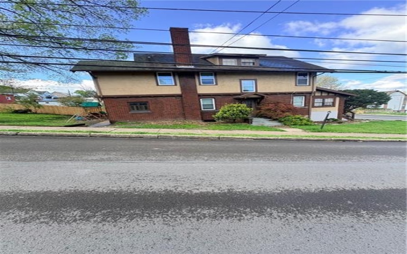 356 Locust Avenue, Washington, 15301, 5 Bedrooms Bedrooms, 11 Rooms Rooms,2 BathroomsBathrooms,Residential,For Sale,Locust Avenue,1746978