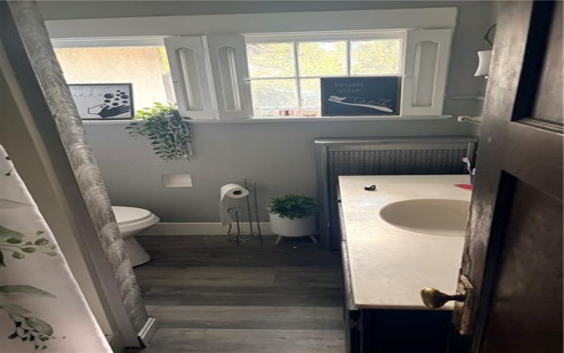 356 Locust Avenue, Washington, 15301, 5 Bedrooms Bedrooms, 11 Rooms Rooms,2 BathroomsBathrooms,Residential,For Sale,Locust Avenue,1746978